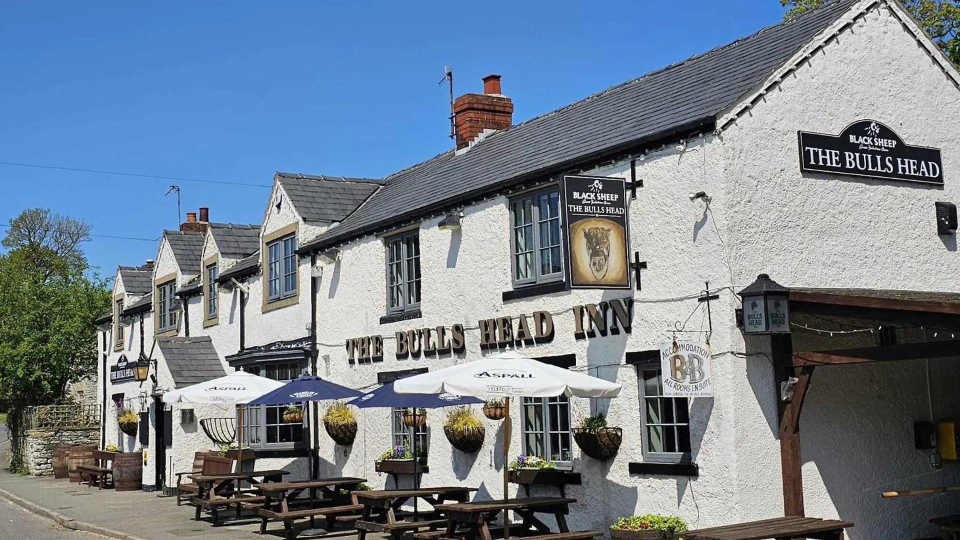 4 Smart 4-Star Hotels Near Peveril Castle Worth Booking