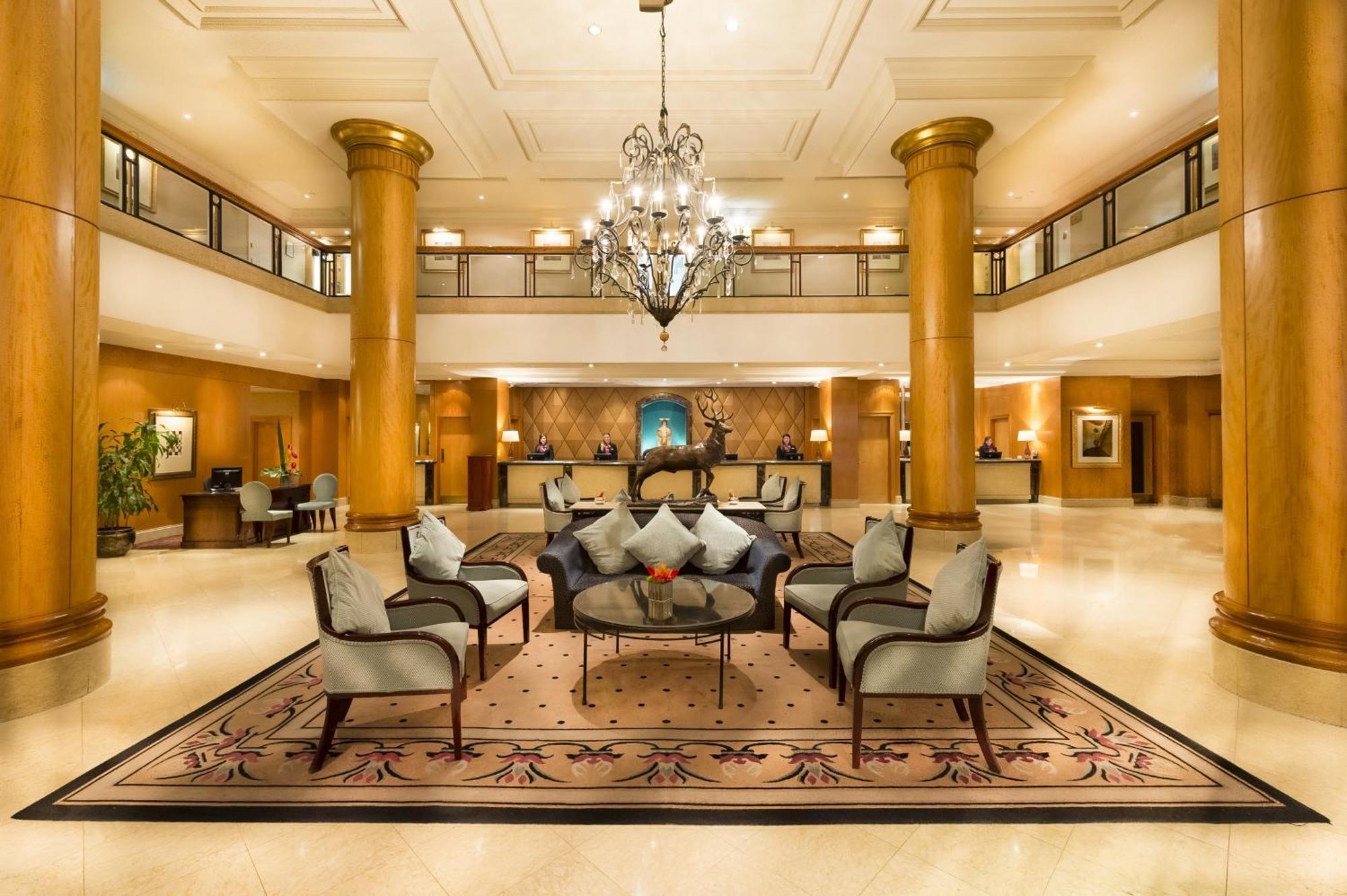 Kensington Hotels Compared: 3 Top 4-Star Picks in London